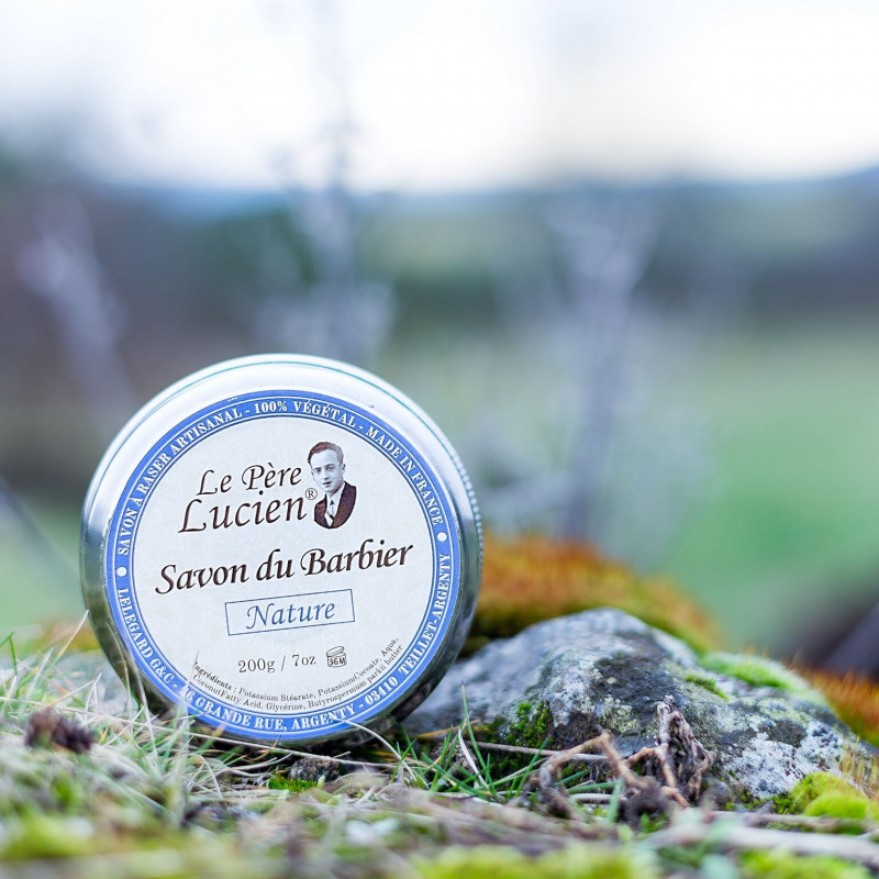 Savon De Rasage Traditionnel Le Père Lucien - 98g Aux 10 Huiles Essentielles - Fabriqué En France